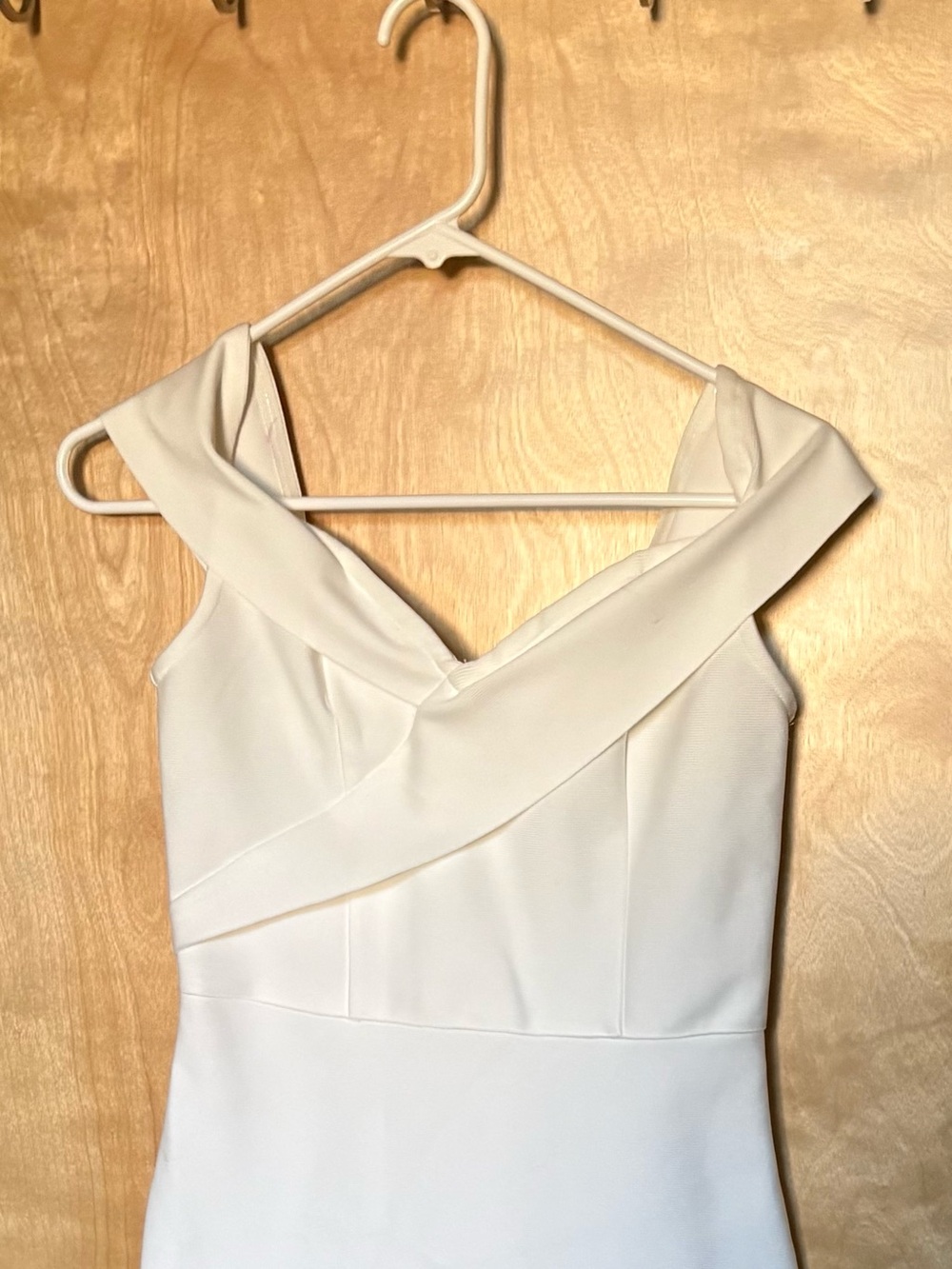 Amy Bondage Off-Shoulder White Women’s Dress, XS
